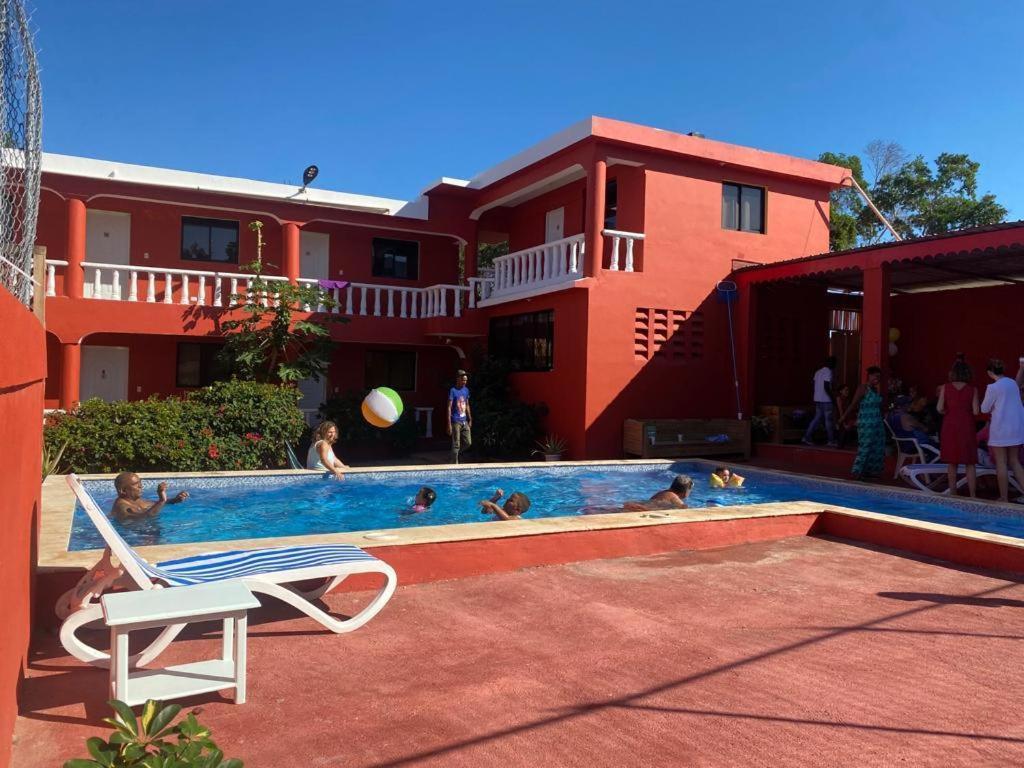 פונטה רוסיה Villa Kiki Ensenada מראה חיצוני תמונה